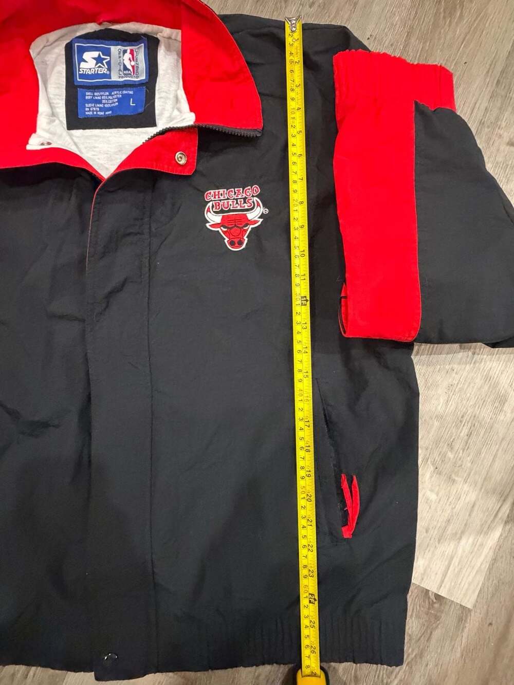 Vintage 90s Starter Chicago Bulls Warm-Up Windbreaker Jacket - Picture 6 of 9
